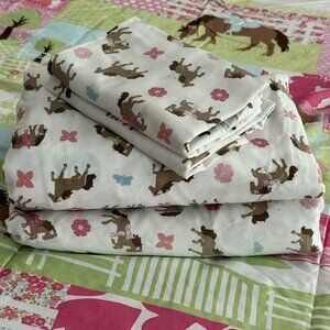 Circo Pretty Horses 4-Piece Sheet Set
